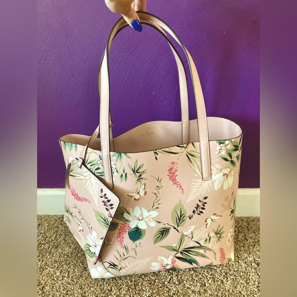 🌸 Kate Spade Tote 🌸 Never used!